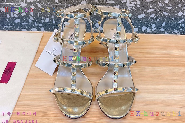 NEW 발렌티노 샌들 신상 V 9340501