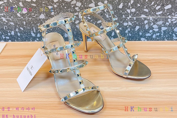 NEW 발렌티노 샌들 신상 V 9340501