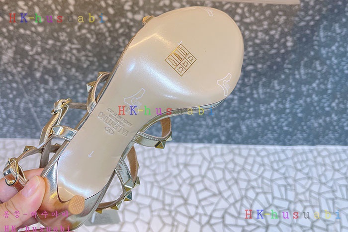 NEW 발렌티노 샌들 신상 V 9340501