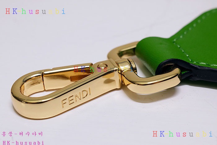 ★미러급★펜디 FENDI 캔버스 숄더 스트랩 8AV134