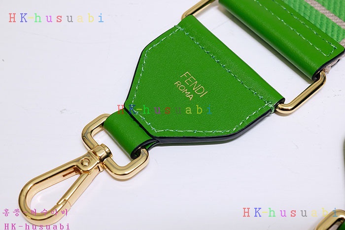 ★미러급★펜디 FENDI 캔버스 숄더 스트랩 8AV134