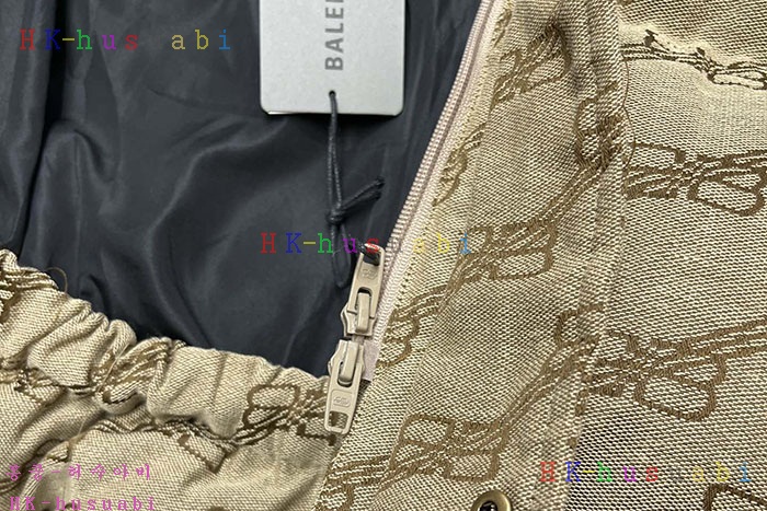 NEW 발렌시아가 패딩 신상 B 996113