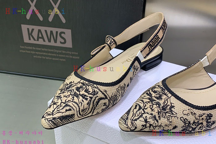 NEW 디올 신발 신상  DR 665223