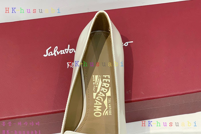 NEW 페라가모 신발 신상 F 966620