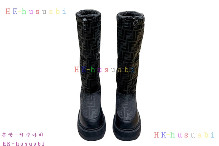 NEW 펜디 부츠 신상 FD 333572