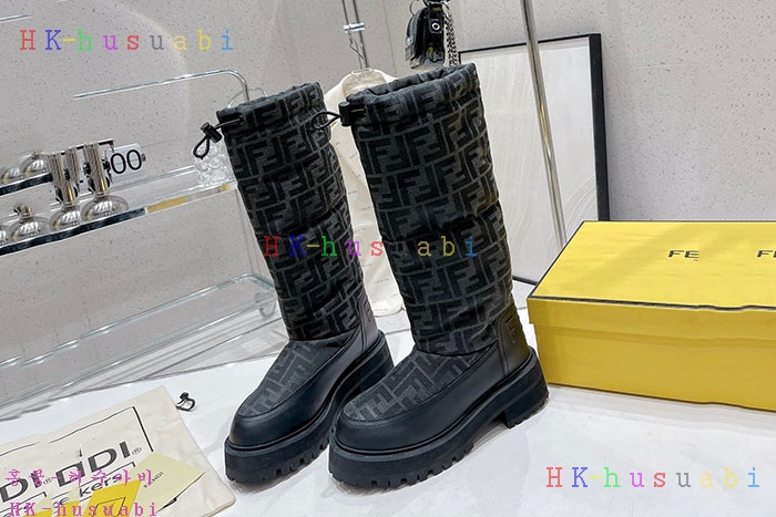 NEW 펜디 부츠 신상 FD 333572