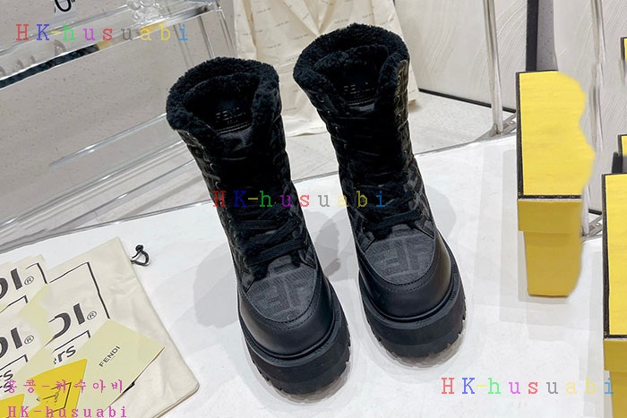 NEW 펜디 부츠 신상 FD 333575