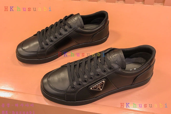 NEW 프라다 스니커즈 신상 P 222500