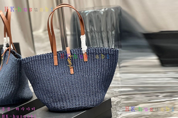 ★미러급★입생로랑 라피아 가죽 PANIER 바스켓 686600