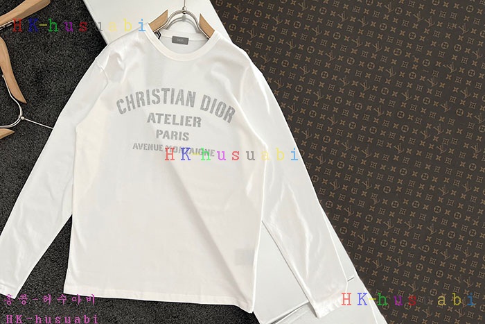 NEW 디올 긴팔티 신상 DR 3825511
