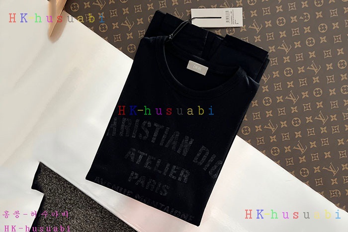 NEW 디올 긴팔티 신상 DR 3825511
