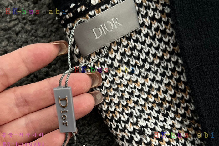 NEW 디올 가디건 신상 DR 3825503