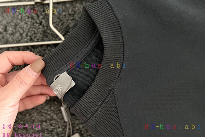 NEW 디올 맨투맨 신상 DR 3825505