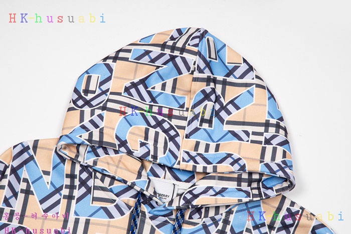 NEW 버버리 후드티 신상 BB 9258025