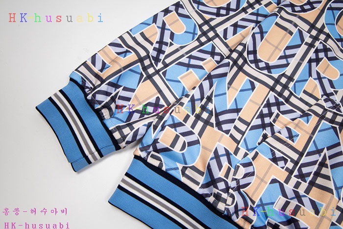NEW 버버리 후드티 신상 BB 9258025