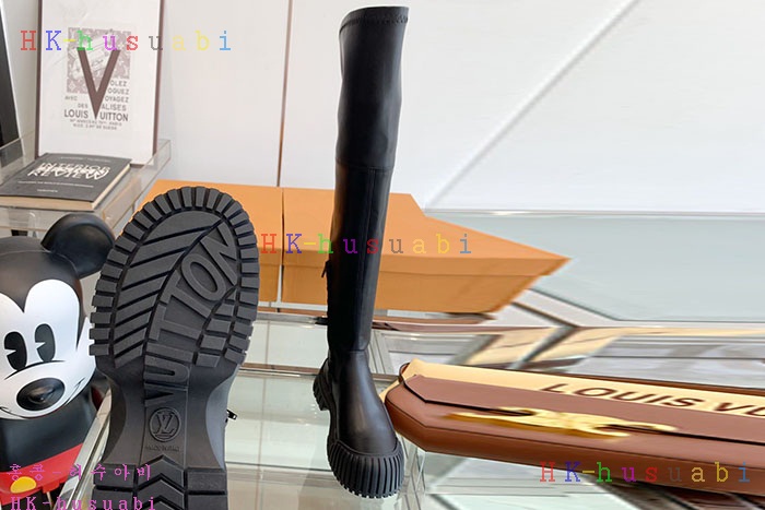 NEW 루이비통 부츠 신상 LV 882240