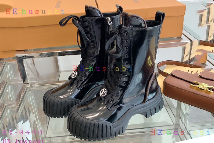 NEW 루이비통 부츠 신상 LV 882245