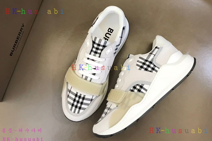 NEW 버버리 스니커즈 신상 BB  9652501
