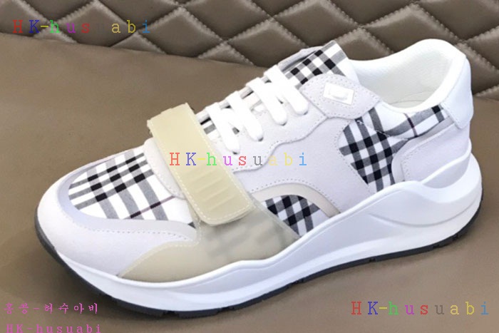 NEW 버버리 스니커즈 신상 BB  9652501