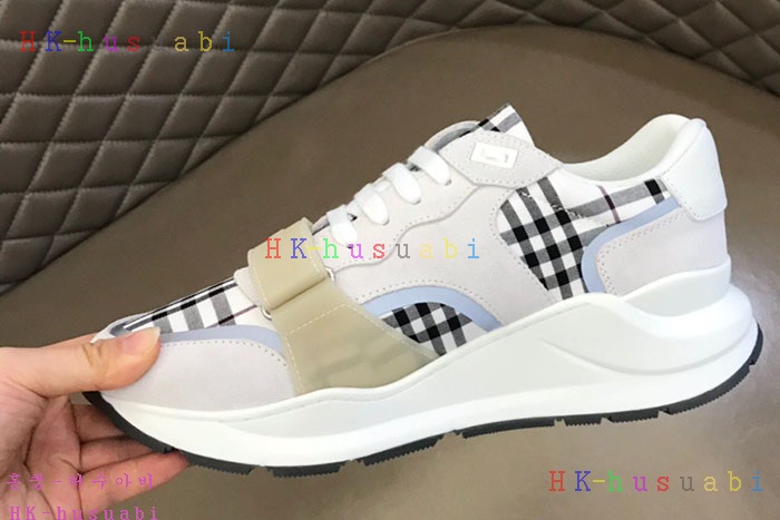 NEW 버버리 스니커즈 신상 BB  9652501