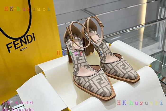NEW 펜디 신발 신상 FD 8857204