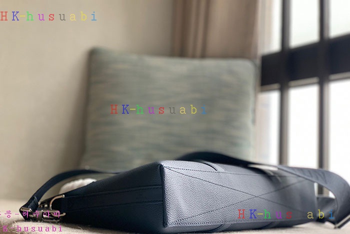 ★미러급★루이비통 LV 에어로그램 브리프케이스 M21440