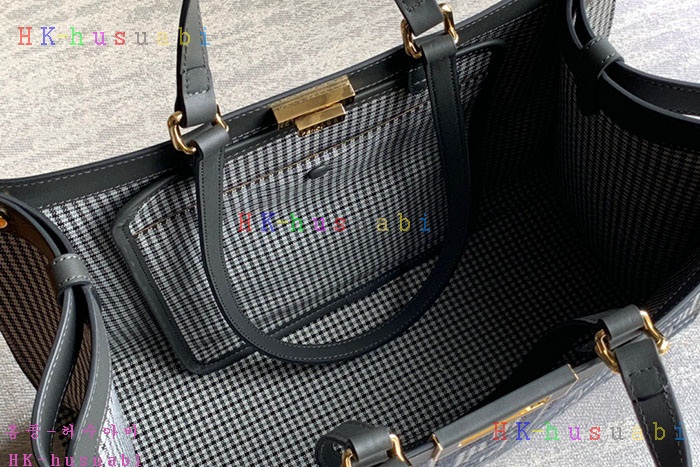 ★미러급★펜디 피카부 X-토트백 8BH374