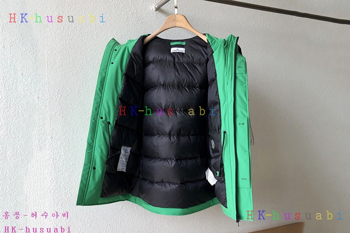 NEW 스톤아일랜드 패딩 신상 ST 115507