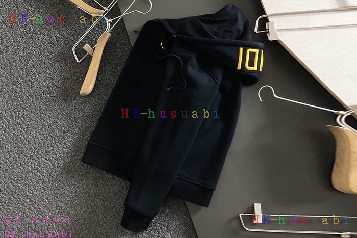 NEW 펜디 후드집업 신상 FD 996521