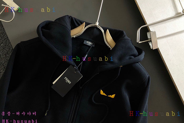 NEW 펜디 후드집업 신상 FD 996521