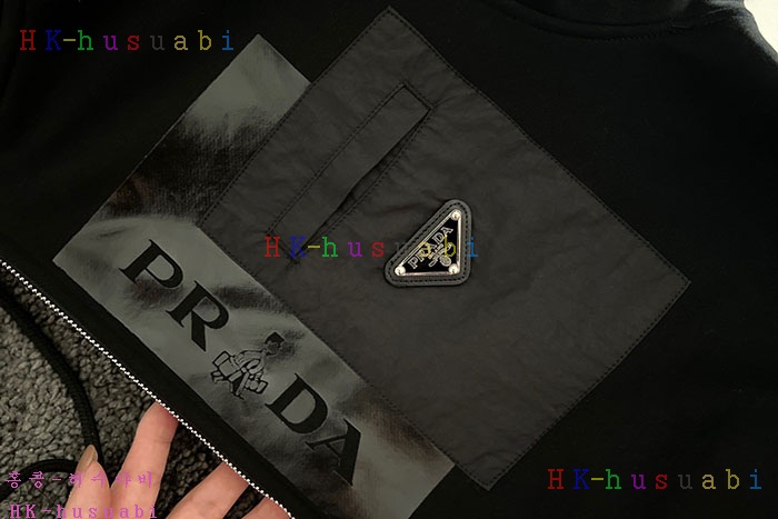 NEW 프라다 후드집업 신상 P 5828818