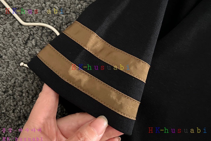 NEW 디올 반팔티 신상 DR 528001