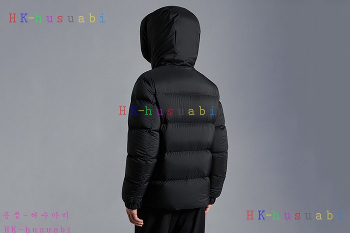 NEW 몽클레어 패딩 신상 M 683351