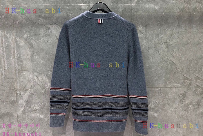 NEW 톰브라운 니트 신상 TB 528680