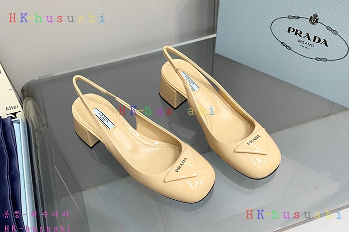 NEW 프라다 신발 신상 P 682403
