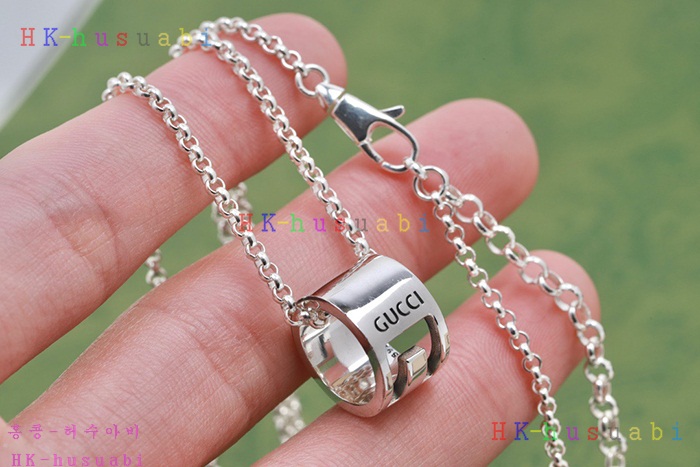 NEW 구찌 목걸이 신상 GU 528017