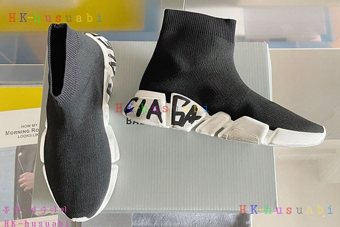 NEW 발렌시아가 신발 신상 B 700405