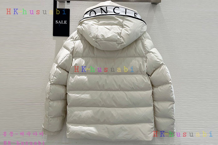 NEW 몽클레어 패딩 신상 M 424002