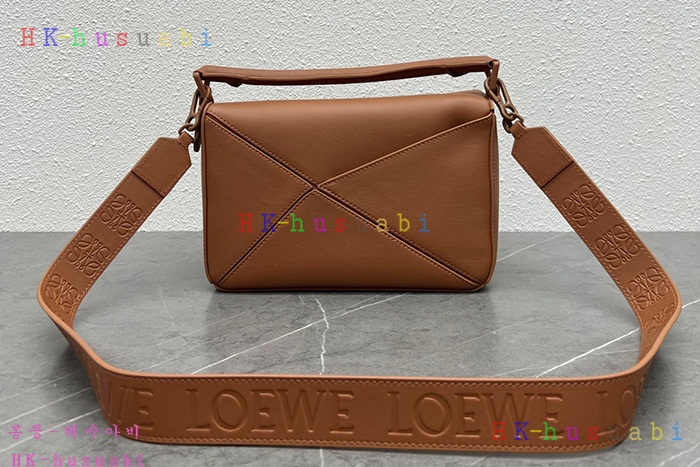 ★미러급★로에베  퍼즐백 LW 61022