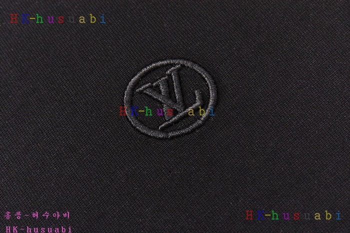 NEW 루이비통 반팔티 신상 LV 958827