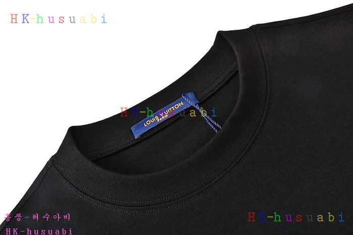 NEW 루이비통 반팔티 신상 LV 958827