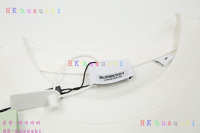 NEW 버버리 반팔티 신상 BB 857001