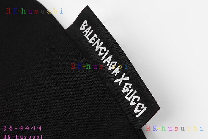 NEW 발렌시아가 반팔티 신상 B 724181