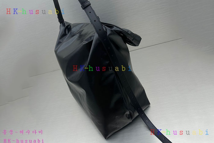★미러급★발렌시아가 트래쉬 백  716897210-3