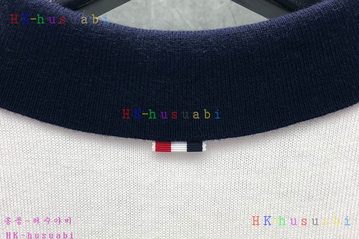 NEW 톰브라운 반팔 신상 TB 968885