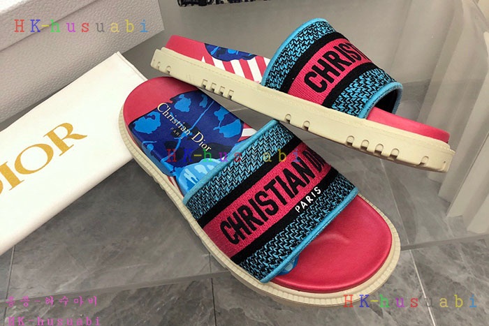 NEW 디올 신발 신상 DR 875503