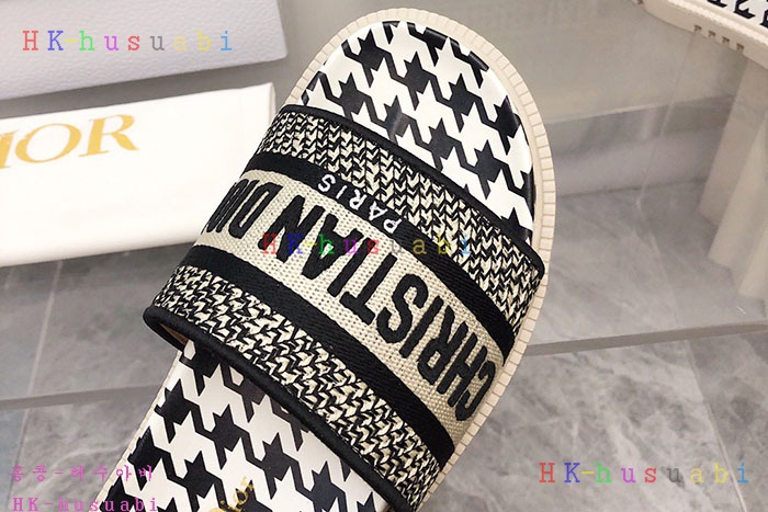 NEW 디올 신발 신상 DR 875506