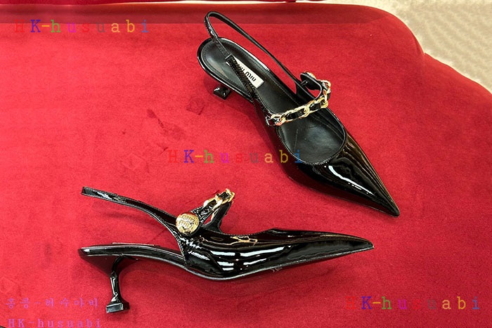 NEW 미우미우 신발 신상 MU 8999247
