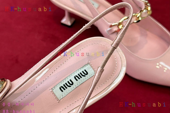 NEW 미우미우 신발 신상 MU 8999248