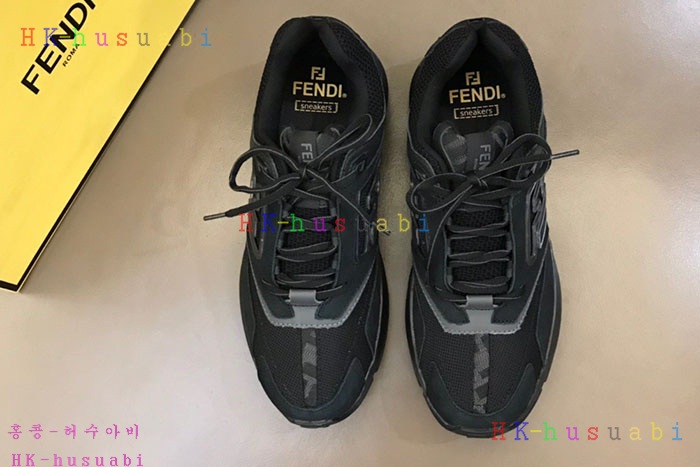 NEW 펜디 신발 신상 FD 9833552